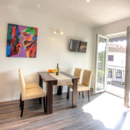 Apartments Nebuloza روفينج المظهر الخارجي الصورة