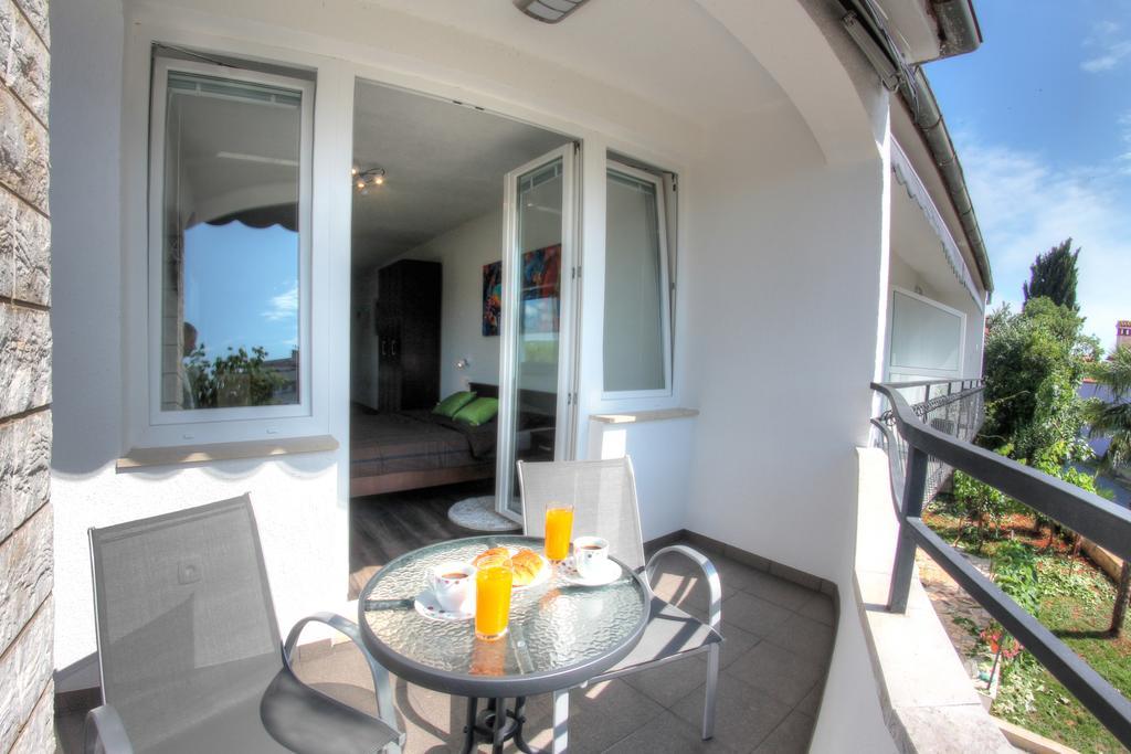 Apartments Nebuloza روفينج المظهر الخارجي الصورة