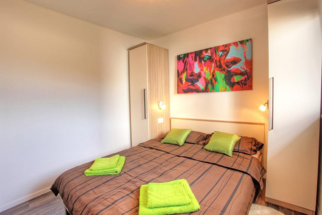 Apartments Nebuloza روفينج المظهر الخارجي الصورة